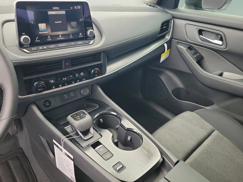 New 2026 Nissan Rogue SV image 35