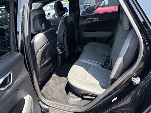 Used 2023 Kia Sportage X-Line w/ X-Line Premium Package AWD/4WD image 17