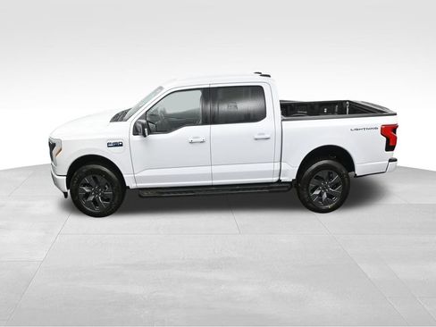 New 2025 Ford F150 Lightning Flash image 25