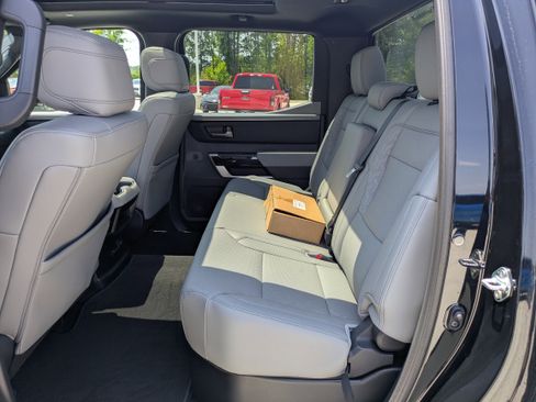 Certified 2025 Toyota Tundra Limited w/ Power Package AWD/4WD image 15