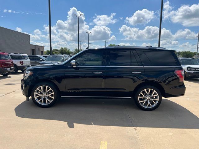 Used 2018 Ford Expedition Platinum RWD image 4
