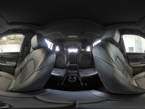 Used 2025 Toyota Highlander XSE image 45