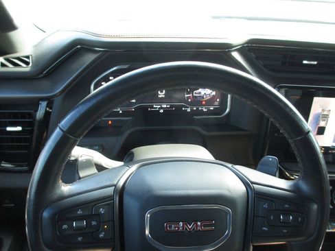 Used 2023 GMC Sierra 1500 AT4 w/ Technology Package image 35