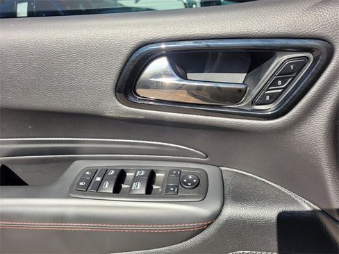 Certified 2025 Dodge Durango R/T image 25