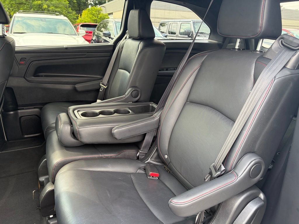 Used 2025 Honda Odyssey Sport-L image 20
