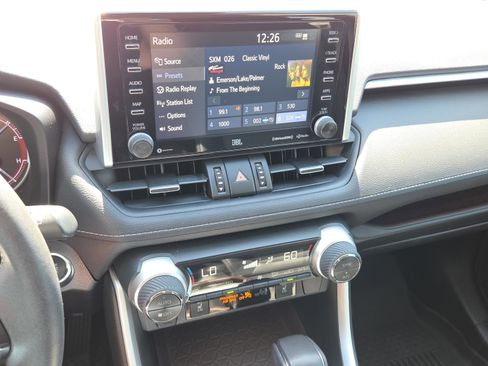 Certified 2021 Toyota RAV4 Limited image 22