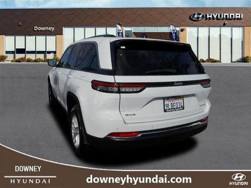 Used 2024 Jeep Grand Cherokee Laredo X w/ Trailer Tow Package image 5