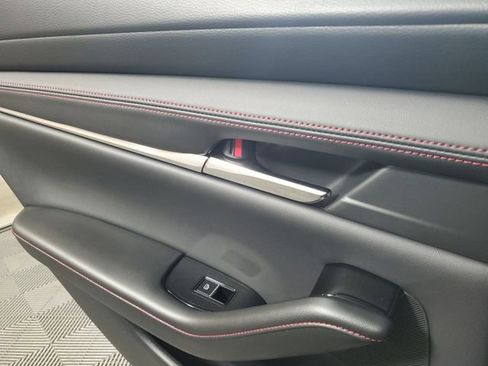 New 2026 MAZDA MAZDA3 Carbon image 17