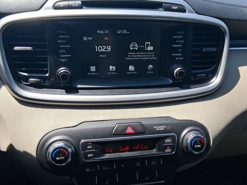 Used 2019 Kia Sorento FWD w/ Option Group 020 image 20