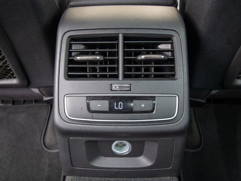 Used 2017 Audi A4 2.0T Ultra Premium w/ Convenience Package image 40