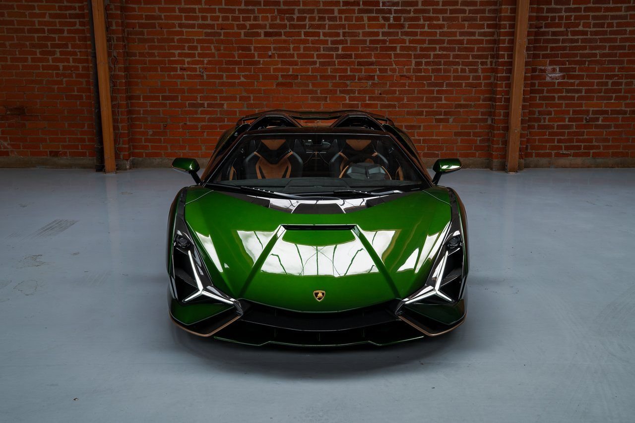 Used 2021 Lamborghini Sian Roadster AWD/4WD image 5