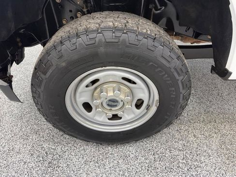 Used 2019 Ford F250 XL w/ Power Equipment Group image 11