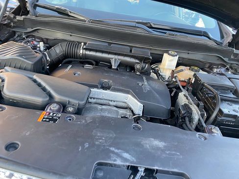 Used 2017 Buick Envision Essence AWD/4WD image 29