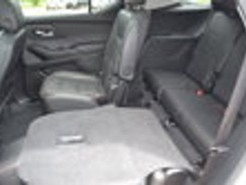 Used 2021 Chevrolet Traverse Premier w/ Redline Edition image 12