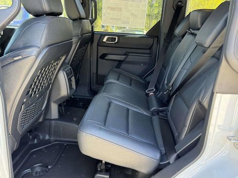 New 2026 Ford Bronco Badlands AWD/4WD image 16