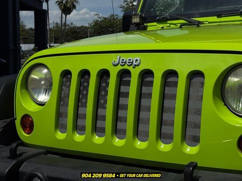 Used 2013 Jeep Wrangler Rubicon w/ PWR Convenience Group AWD/4WD image 14