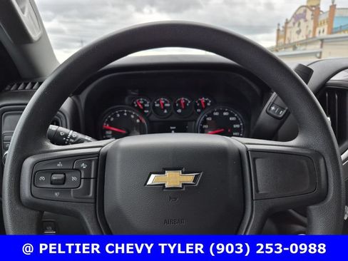 Used 2022 Chevrolet Silverado 1500 Custom RWD image 16