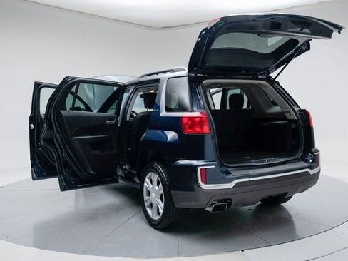 Used 2017 GMC Terrain SLE w/ Chrome Edition image 22