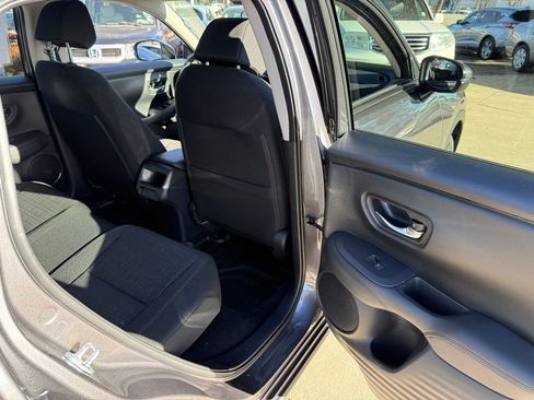 Certified 2026 Honda HR-V LX image 19