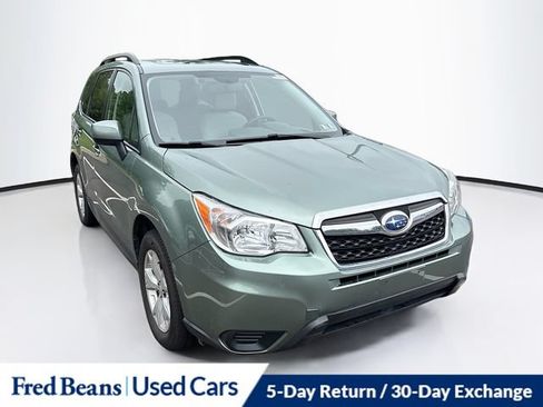 Used 2015 Subaru Forester 2.5i Premium AWD/4WD image 1