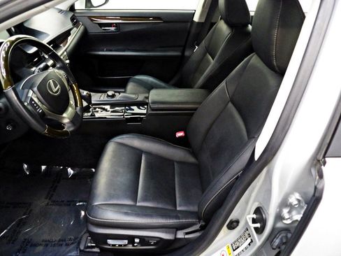 Used 2013 Lexus ES 350 w/ Premium Pkg FWD image 9