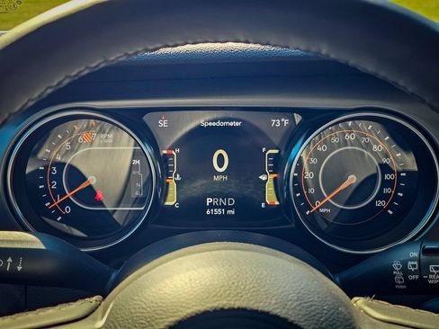 Used 2021 Jeep Wrangler Unlimited Sport AWD/4WD image 13
