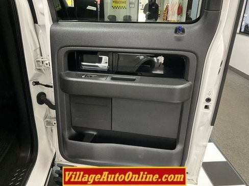 Used 2014 Ford F150 Limited image 31