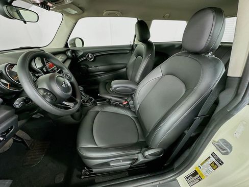 Used 2015 MINI Cooper 2-Door Hardtop FWD image 20