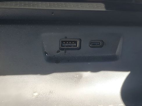 Used 2025 GMC Terrain Elevation AWD/4WD image 31