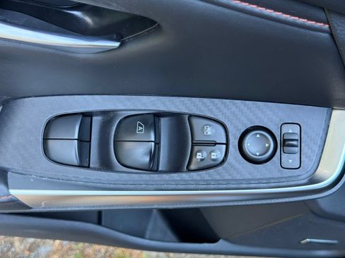 Used 2023 Nissan Sentra SR w/ SR Premium Package FWD image 17