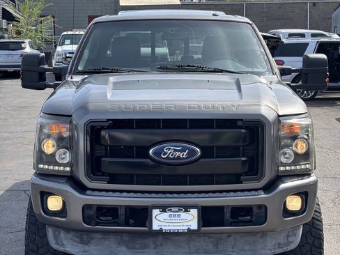 Used 2012 Ford F250 Lariat w/ Lariat Ultimate Pkg image 3