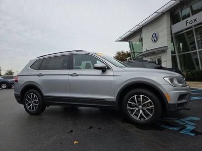 Used 2019 Volkswagen Tiguan SE w/ Panoramic Sunroof Package