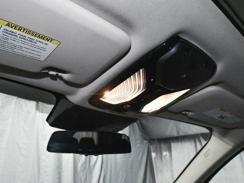 Used 2024 BMW X7 xDrive40i image 46