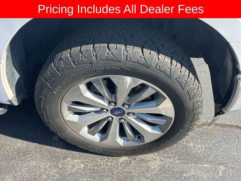 Used 2020 Ford F150 4x4 SuperCrew image 2