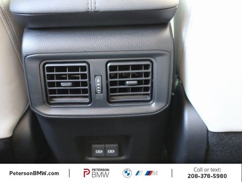 Used 2023 Toyota RAV4 XLE Premium image 39