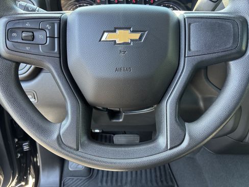 Used 2022 Chevrolet Silverado 1500 Custom RWD image 27