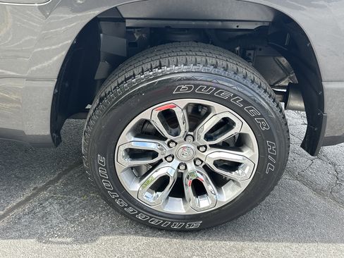 Used 2023 RAM 1500 Laramie image 23