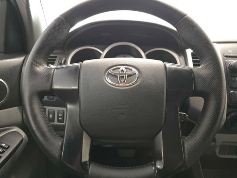 Used 2012 Toyota Tacoma 2WD Access Cab w/ SR5 Pkg image 11