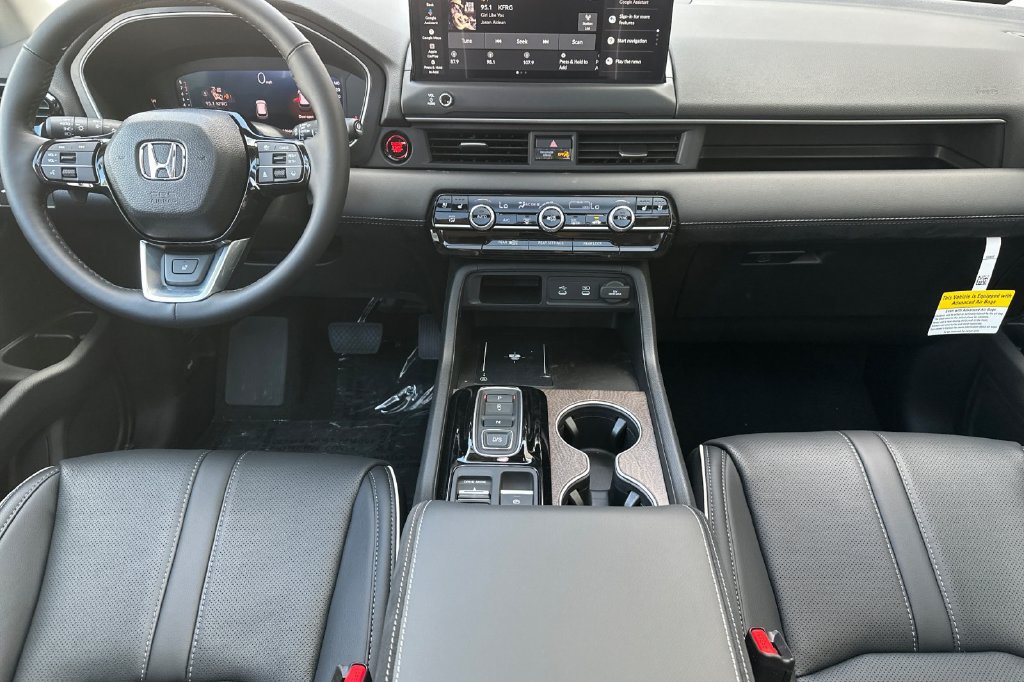 New 2026 Honda Pilot Elite image 4