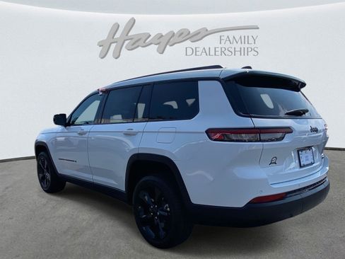 New 2025 Jeep Grand Cherokee L Limited w/ Black Appearance Package RWD image 25