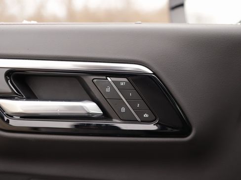 Used 2025 Chevrolet Tahoe RST w/ Comfort Package image 29