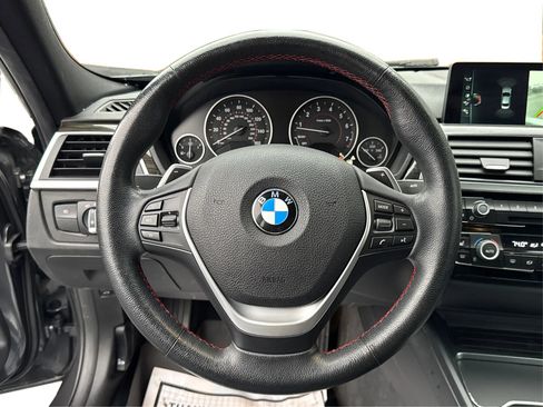 Used 2017 BMW 330i xDrive Sedan AWD/4WD image 20