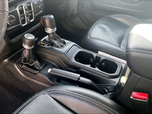 Used 2023 Jeep Wrangler Unlimited Sahara w/ Cold Weather Group image 20