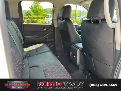 Used 2025 Nissan Frontier SV w/ SV Convenience Package AWD/4WD image 25