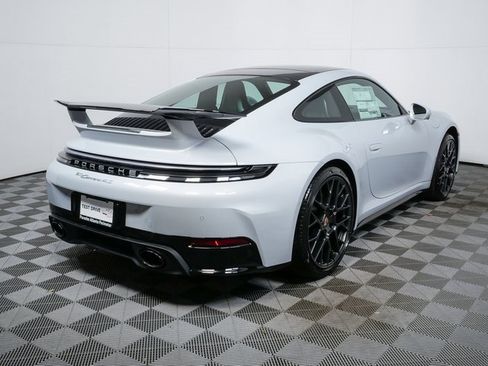 New 2026 Porsche 911 Carrera 4S image 25