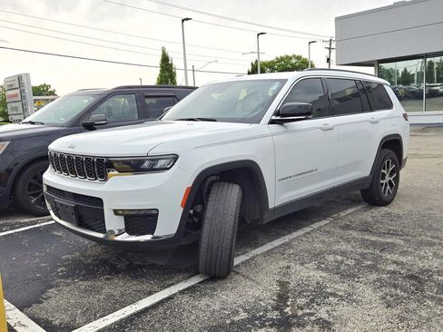 Used 2024 Jeep Grand Cherokee L Limited AWD/4WD image 4
