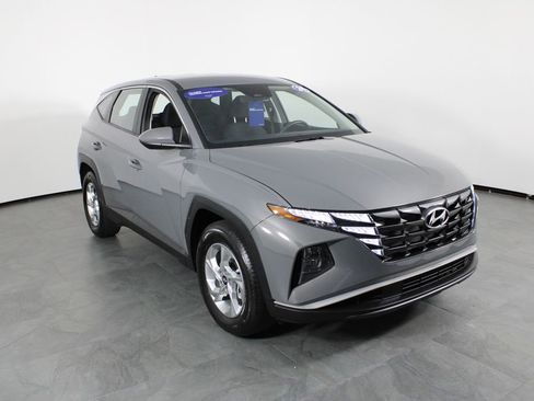 Certified 2024 Hyundai Tucson SE image 13