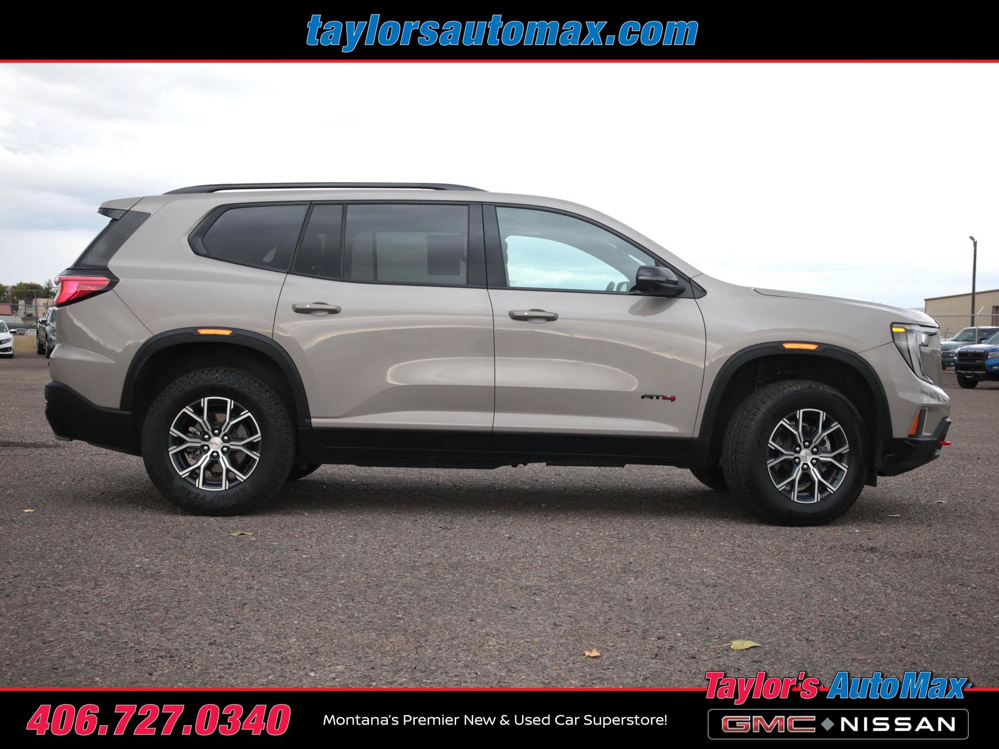Used 2026 GMC Acadia AT4 AWD/4WD image 3