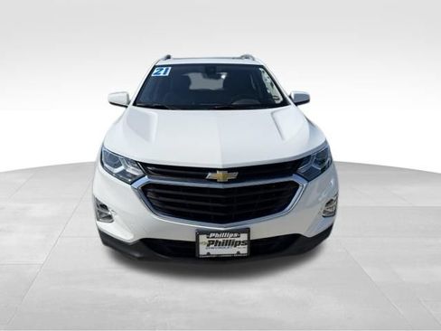Used 2021 Chevrolet Equinox LT FWD image 2
