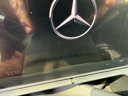 Used 2023 Mercedes-Benz C 300 4MATIC Sedan image 12
